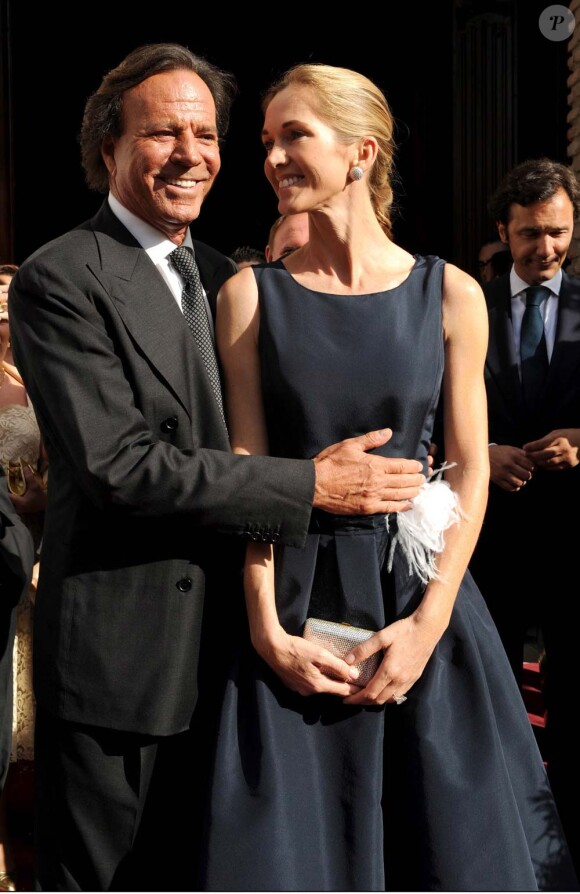 Julio Iglesias et sa femme Miranda, le 25 mai 2008 !