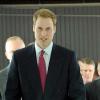 À peine descendu de l'avion, le travail commence pour le prince William à Auckland, Nouvelle-Zélande, le 17 janvier 2010