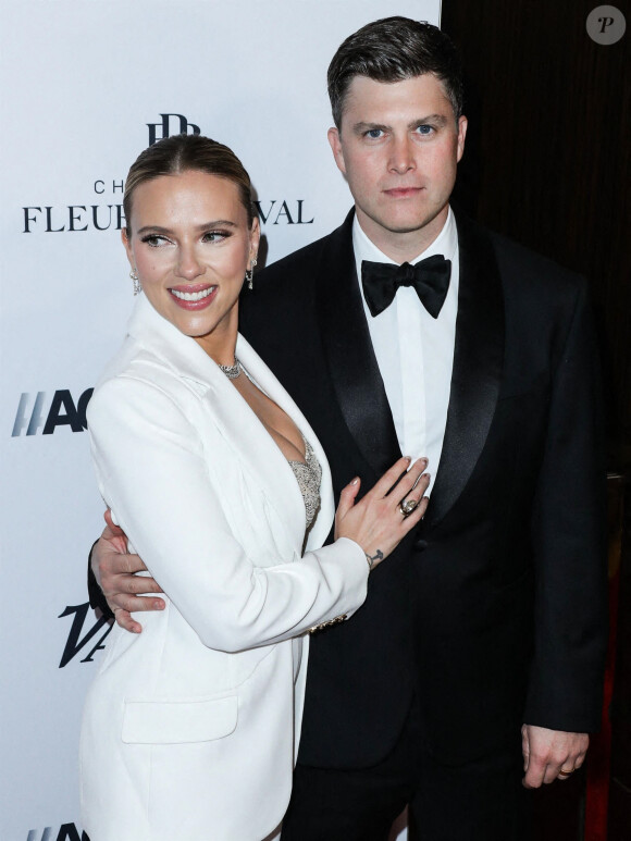 Scarlett Johansson, Colin Jost au photocall de la cérémonie de la 35ème édition des "American Cinematheque Awards" à Los Angeles, le 18 novembre 2021. 