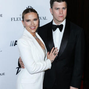 Scarlett Johansson, Colin Jost au photocall de la cérémonie de la 35ème édition des "American Cinematheque Awards" à Los Angeles, le 18 novembre 2021. 