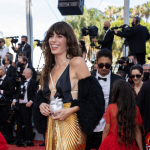 Lou Doillon - Montée des marches du film " Annette " lors de la cérémonie d'ouverture du 74ème Festival International du Film de Cannes. Le 6 juillet 2021 © Borde-Jacovides-Moreau / Bestimage 