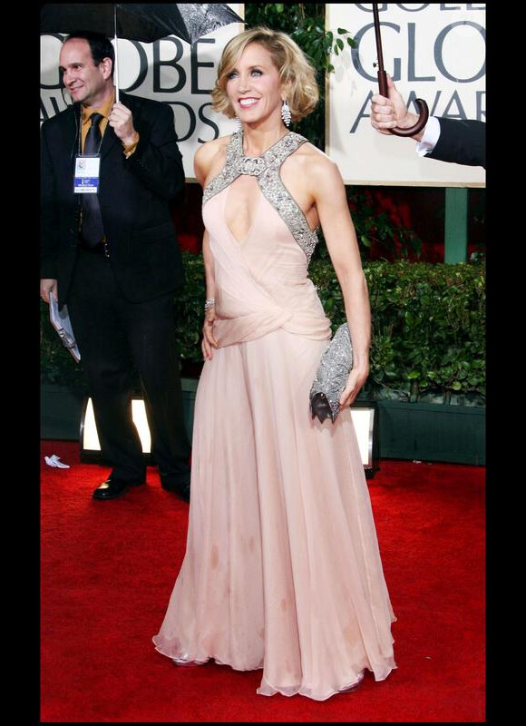 Felicity Huffman glamour à souhait lors des 67e Golden Globes le 17/01/10