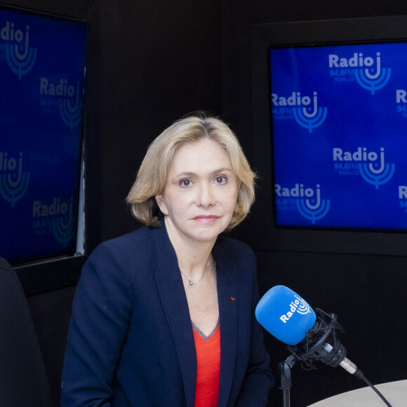 Exclusif - Valérie Pécresse, présidente de la région Île-de-France et candidate des Républicains (LR) pour la présidentielle 2022, invitée de Frédéric Haziza sur Radio J à Paris, France, le 19 mars 2022. © Jack Tribeca/Bestimage