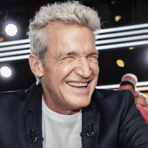 Exclusif - Benjamin Castaldi - Sur le plateau de l'émission TPMP (Touche Pas à Mon Poste) présentée en direct par C.Hanouna le 08/02/22 en direct sur C8 - Paris le 08/02/22 © Jack Tribeca / Bestimage 