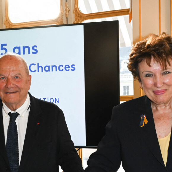 Exclusif - Marc Ladreit de Lacharrière et Roselyne Bachelot - Cérémonie des 15 ans de la Fondation Culture & Diversité au Ministère de la Culture à Paris le 14 mars 2022. © Coadic Guirec/Bestimage 