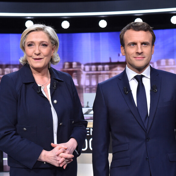 Débat de l'entre-deux-tours entre Marine Le Pen (candidate du parti ''Front National" et Emmanuel Macron (candidat du mouvement ''En marche !''). Saint-Denis © Chamussy/Pool/Bestimage 