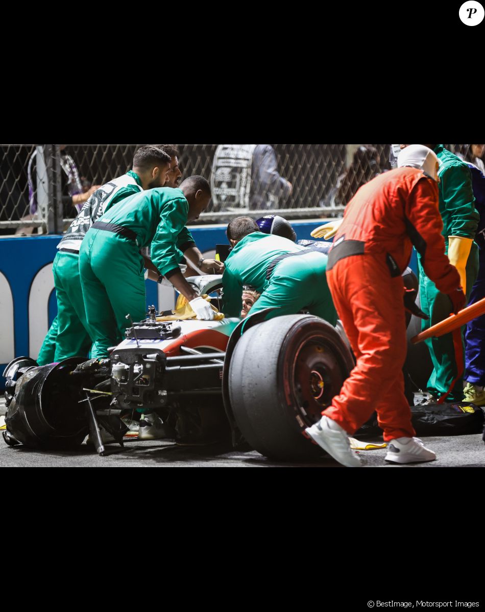 Le pilote allemand Mick Schumacher, fils de Michael Schumacher, a été victime ce samedi d'une très violente sortie de piste lors des qualifications du Grand Prix de Formule 1 d'Arabie saoudite sur le circuit de Jeddah le 26 mars 2022. © Motorsport Images/Panoramic/Bestimage