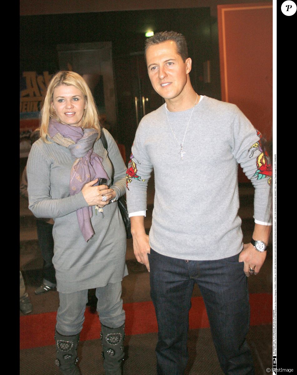 Michael Schumacher et sa femme Corinna - Premiere du film Asterix a Paris le 13/01/2008