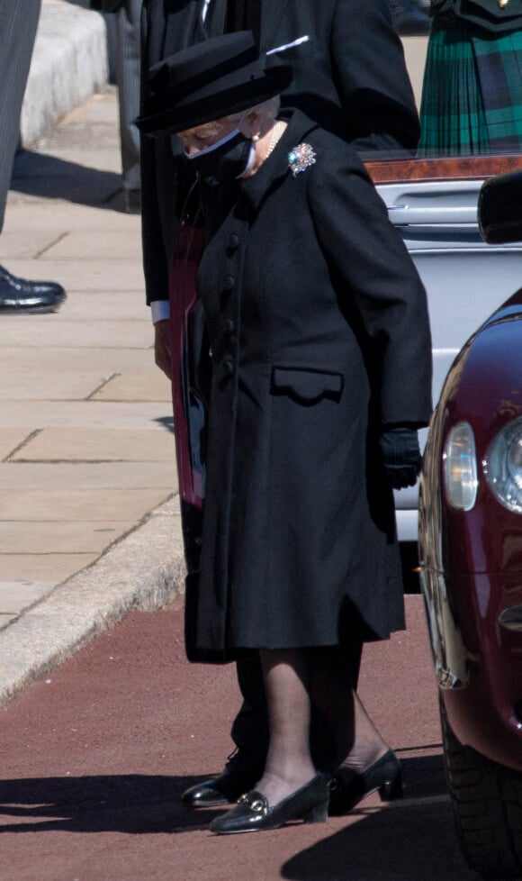 La reine Elisabeth II d'Angleterre - Arrivées aux funérailles du prince Philip, duc d'Edimbourg à la chapelle Saint-Georges du château de Windsor, le 17 avril 2021. 