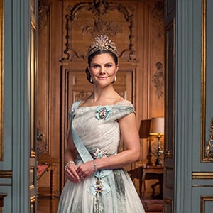 Nouveau portrait officiel de la princesse Victoria de Suède, dévoilé en mars 2022.