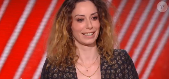 Paloma et Louise, Talents dans l'équipe de Vianney, s'affrontent en battle dans "The Voice 11" - Emission du 2 avril 2022, TF1