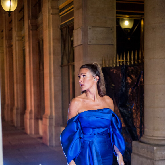 Exclusif - Vitaa - Enregistrement de l'émission "La chanson de l'année" dans les jardins du Palais Royal à Paris, qui sera diffusée le 12 juin sur TF1. Le 11 juin 2020 © Cyril Moreau / Bestimage 