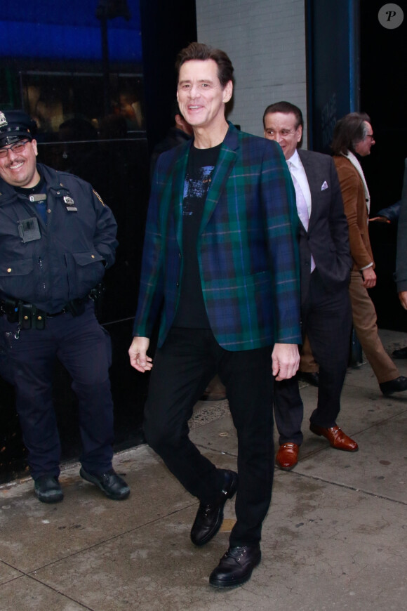 Jim Carrey arrive à Good Morning America à New York, le 4 février 2020. Jim a fière allure à son arrivée pour promouvoir le nouveau film Sonic The Hedgehog. 