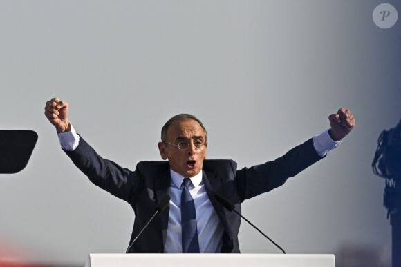 Meeting du Candidat à la Présidentielle 2022 d'Eric Zemmour sur la place du Trocadero à Paris le 27 mars 2022.