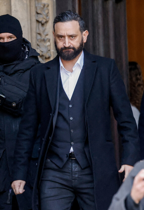 Cyril Hanouna - Sorties des obsèques de Jean-Pierre Pernaut en la Basilique Sainte-Clotilde à Paris le 9 mars 2022. © Cyril Moreau/Bestimage 