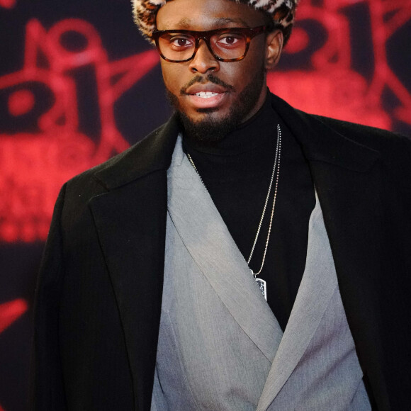 Dadju lors de la 23ème édition des NRJ Music Awards 2021 au Palais des Festivals de Cannes, le 20 novembre 2021. 