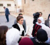 La reine Rania de Jordanie lors d'une rencontre avec des femmes du gouvernorat al-Karak, qui rompent le jeûne lors d'un banquet d'iftar pour marquer le mois de Ramadan à Karak. Le 5 avril 2022 