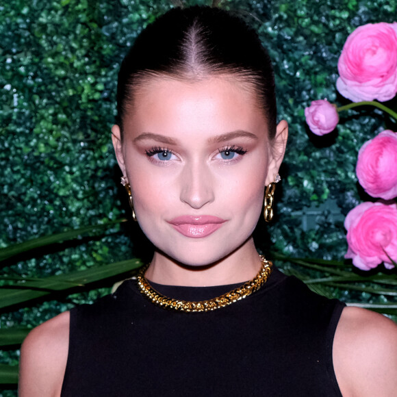 Lexi Wood - Photocall de l'événement Uncommon James Launch Party à Los Angeles le 5 mars 2020. 