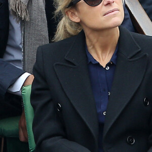 Anne-Sophie Lapix et son mari Arthur Sadoun dans les tribunes de la finale homme des internationaux de France de Roland Garros à Paris le 5 juin 2016. © Moreau-Jacovides / Bestimage 
