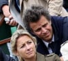 Anne-Sophie Lapix et son mari Arthur Sadoun - People dans les tribunes des internationaux de France de Roland Garros à Paris © Dominique Jacovides / Bestimage 