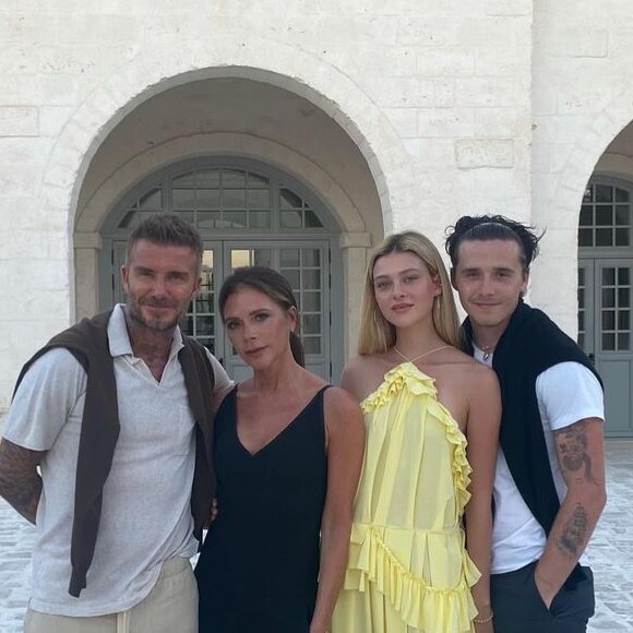 Victoria et David Beckham avec leur fils Brooklyn Beckham et son épouse Nicola Peltz.