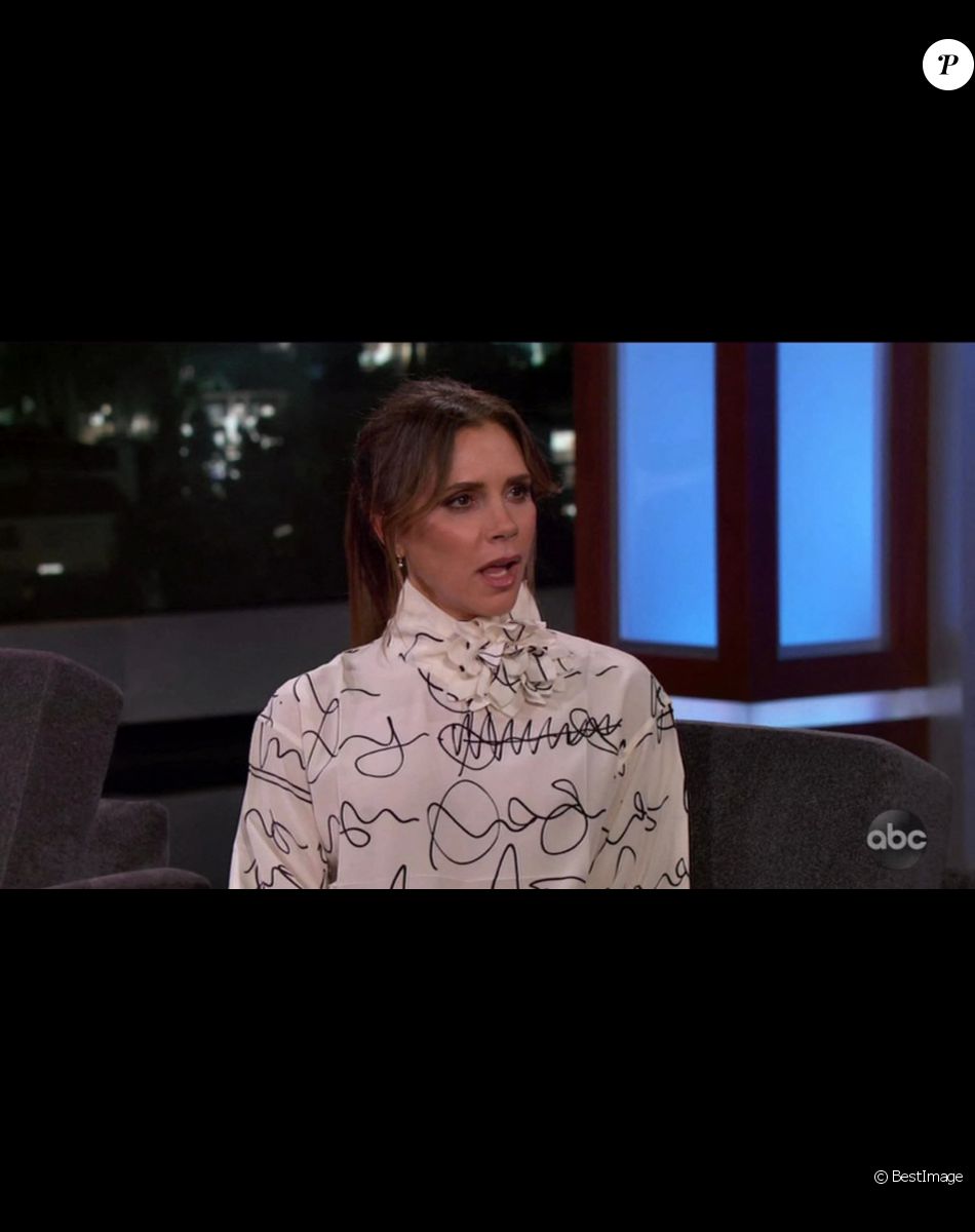 Victoria Beckham sur le plateau de l'émission 'Jimmy Kimmel Live!'. Le 19 novembre 2019.