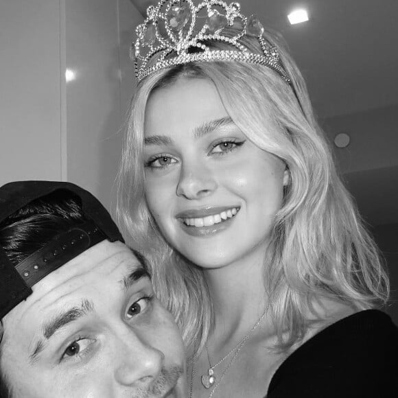 Brooklyn Beckham, très fier et amoureux de Nicola Peltz, qu'il a épousée samedi 09 avril 2022. @ Instagram / Brooklyn Beckham