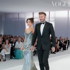David Beckham et Victoria Beckham pour le mariage de leur fils, Brooklyn. @ Instagram / Victoria Beckham / Vogue