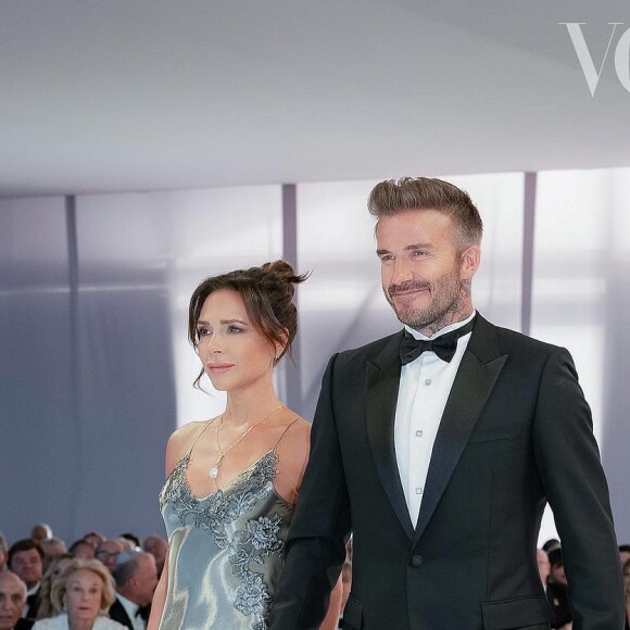 David Beckham et Victoria Beckham pour le mariage de leur fils, Brooklyn. @ Instagram / Victoria Beckham / Vogue