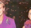 David et Victoria Beckham en 1999 pendant leur mariage, alors que Brooklyn était un bébé. @ Instagram / Victoria Beckham