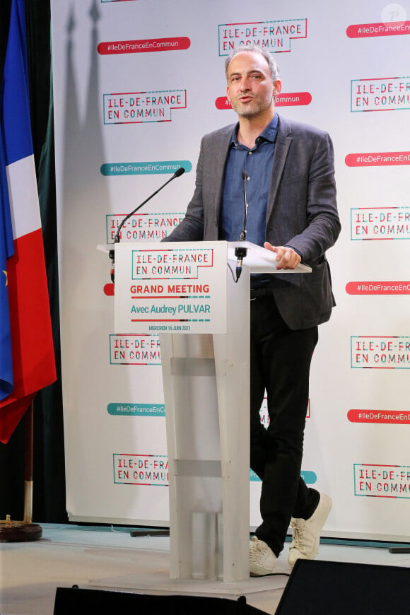 Raphaël Glucksmann - Grand meeting de Audrey Pulvar pour les élections régionales au gymnase Japy à Paris le 16 juin 2021.