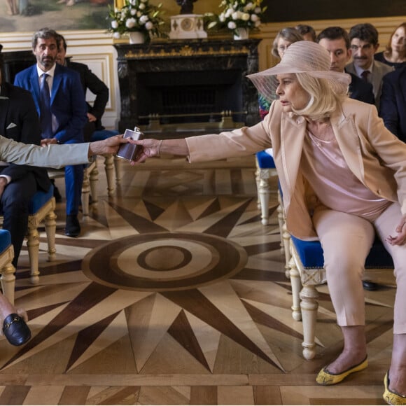 Exclusif - Nicole Calfan, Claire Nadeau - Séquence "Le mariage" - Tournage du téléfilm " Ils s'aiment... enfin presque ", qui sera diffusé le lundi 18 avril à 21h10 sur TF1. © Cyril Moreau / Bestimage 