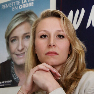 Marion Maréchal à un meeting du Front National à Bayonne le 11 avril 2017 dans le cadre du soutien à Marine Le Pen candidate pour le FN aux elections Presidentielles de 2017