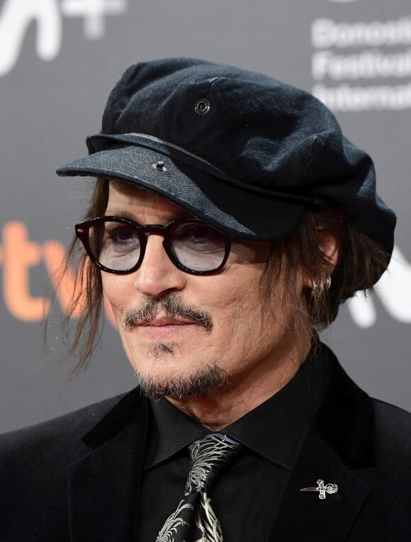 Johnny Depp reçoit un prix Donostia pour récompenser l'ensemble de sa carrière lors du 69ème festival international du film de San Sebastian (Saint Sebastien) le 22 septembre 2021.