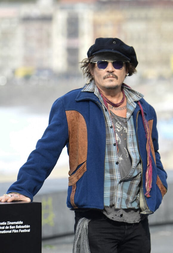 L'acteur américain Johnny Depp arrive au 69ème Festival international du film de San Sebastian (Saint Sébastien) pour recevoir le Prix Donostia, à Saint Sébastien, Espagne le 22 septembre 2021.