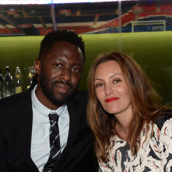 Exclusif - Thomas Ngijol et sa compagne Karole Rocher - Dîner de gala au profit de la Fondation PSG au Parc des Princes à Paris le 16 mai 2017. © Rachid Bellak/Bestimage 