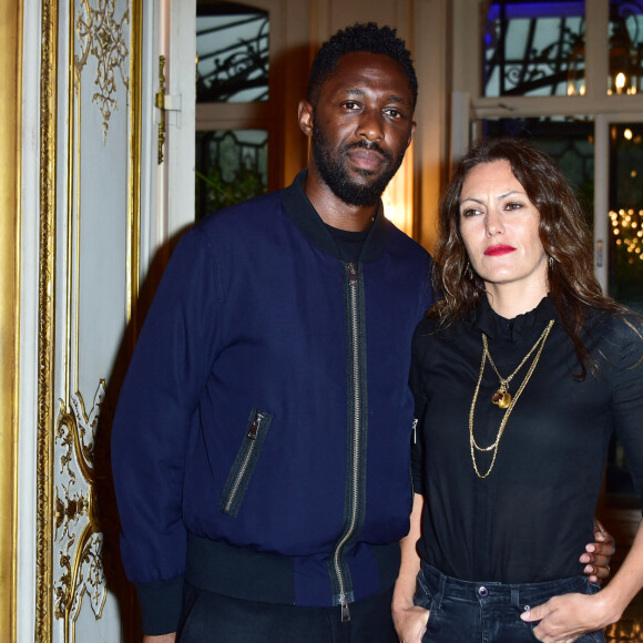 Thomas Njijol et sa compagne Karole Rocher au dîner de gala caritatif pour l'association "Autistes Sans Frontières" à l'hôtel Marcel Dassault à Paris, le 2 juin 2016. © Gorassini Giancarlo/Bestimage