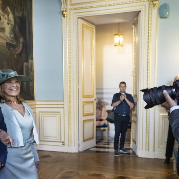 Exclusif - Michael Youn, Nicole Calfan et Nikos Aliagas - Séquence "Le mariage" - Tournage du téléfilm " Ils s'aiment... enfin presque ", qui sera diffusé le lundi 18 avril à 21h10 sur TF1. © Cyril Moreau / Bestimage