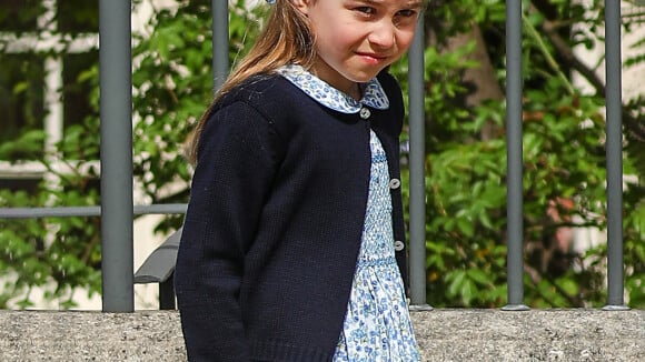Charlotte de Cambridge : La fille de Kate et William agacée à la messe de Pâques, sa toute première