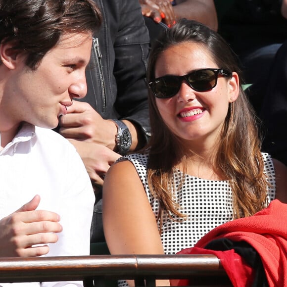 Vianney Bureau et Joyce Jonathan - People dans les tribunes des Internationaux de France de tennis de Roland Garros à Paris. Le 1er juin 2015. 