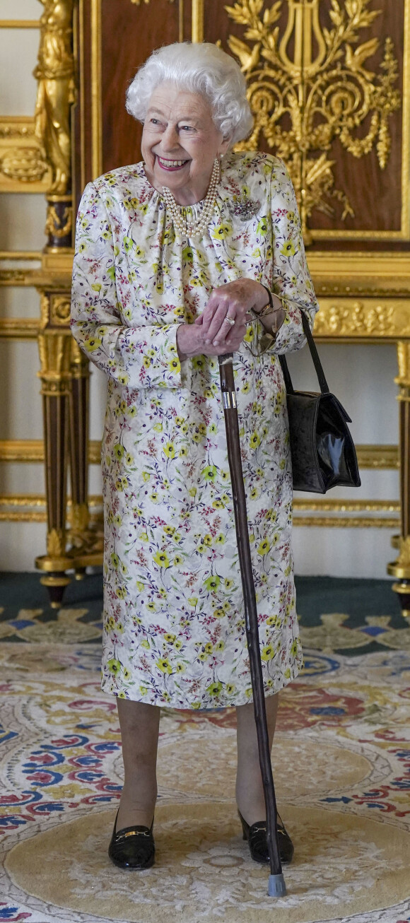 La reine Elizabeth II d'Angleterre lors de la commémoration du 70e anniversaire de la compagnie "Halcyon Days" au château de Windsor. Le 23 mars 2022.