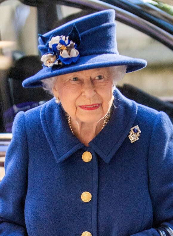 La reine Elizabeth II d'Angleterre arrive à un service d'action de grâce à l'abbaye de Westminster pour marquer le centenaire de la Royal British Legion, à Londres, le 12 octobre 2021.