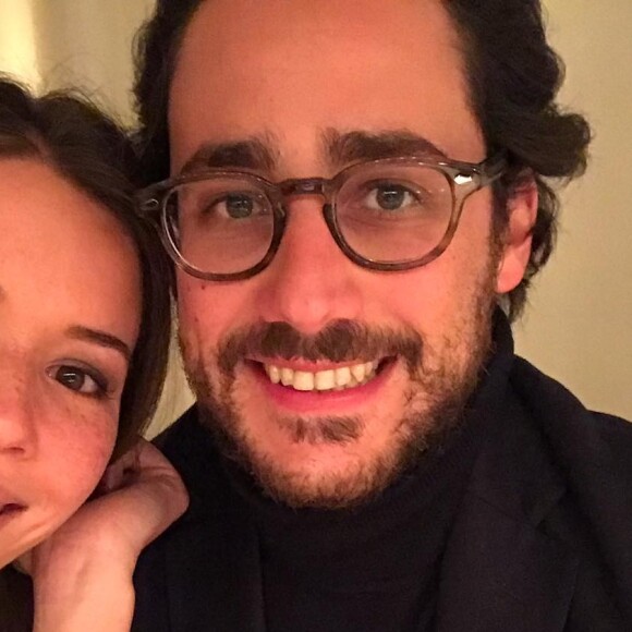 Emilie Broussouloux a publié plusieurs photos avec son mari Thomas Hollande sur Instgram le 22 février 2022 à l'occasion de leurs 7 ans d'amour.