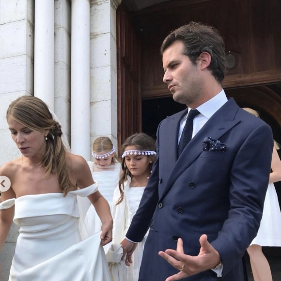 Monica Ainley est la femme de Marc de La Villardière, le fils du journaliste Bernard de La Villardière - Instagram