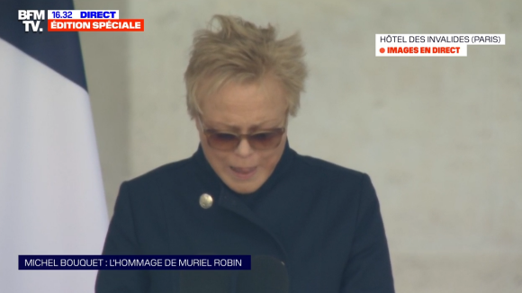 Muriel Robin submergée par l'émotion en plein discours lors de l'hommage national rendu à Michel Bouquet aux Invalides à Paris