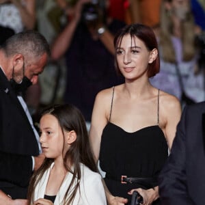 Alice et Joe Attal (les filles de Charlotte Gainsbourg) - Montée des marches du film "Jane par Charlotte" lors du 74ème Festival International du Film de Cannes. Le 7 juillet 2021 © Borde-Jacovides-Moreau / Bestimage 