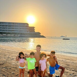Cristiano Ronaldo a une famille très soudée, avec sa femme Georgina et ses enfants. @ Instagram / Cristiano Ronaldo