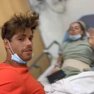 Hillary Vanderosien à l'hôpital le 30 avril 2022