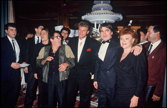 Archives 1988 : Régine avec Florent Pagny, Claude Nougaro, Serge Lama et Johnny Hallyday