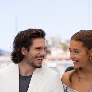 François Civil, Adèle Exarchopoulos au photocall du film Bac Nord (Hors compétition) lors du 74ème festival international du film de Cannes le 13 juillet 2021 © Borde / Jacovides / Moreau / Bestimage 